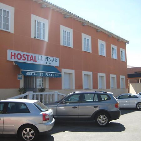 Hostal El Pinar Авила Экстерьер фото