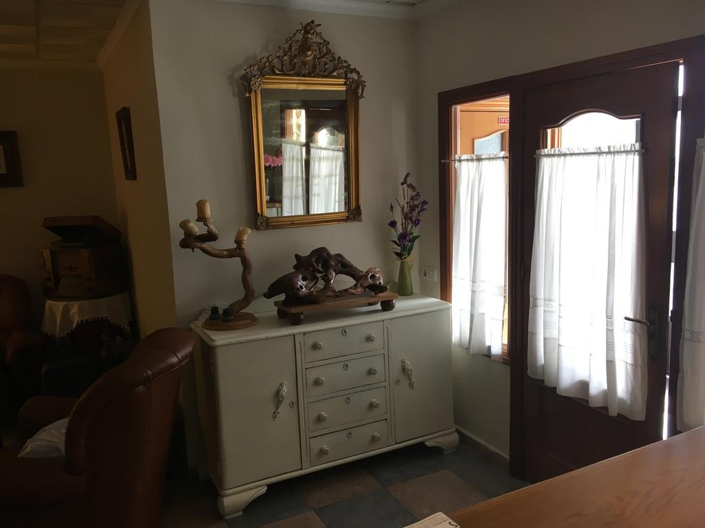 Hostal El Pinar Авила Экстерьер фото
